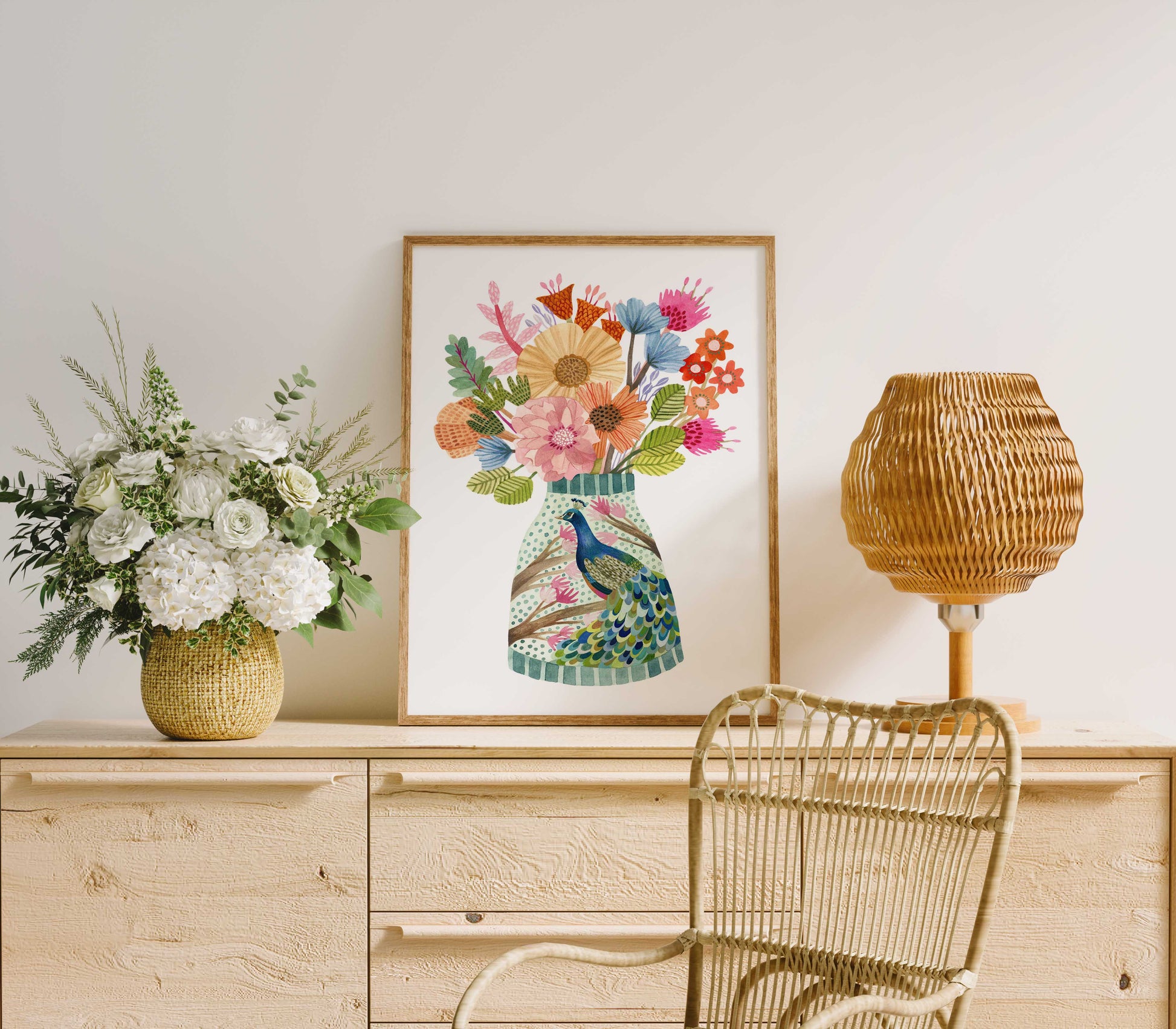 Mia_Whittemore_Peacock_Vase_Office